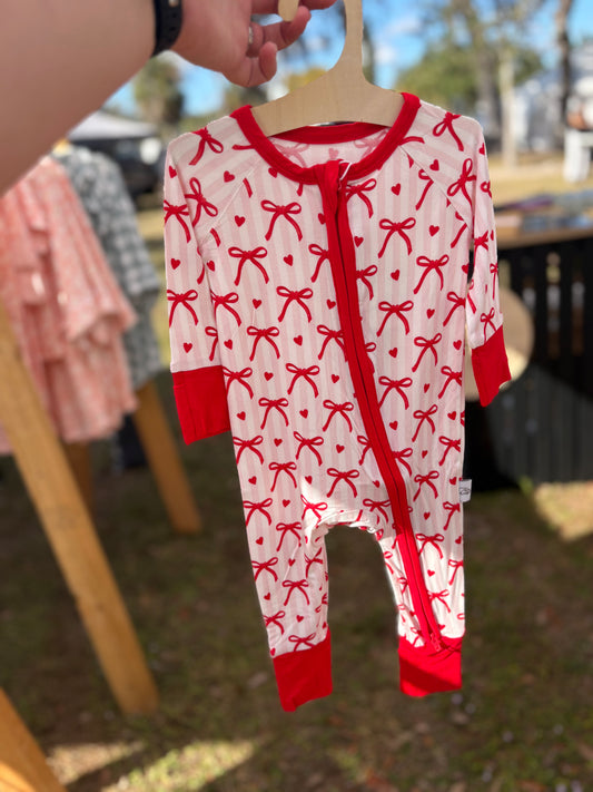 Sweetheart Bows Zippy