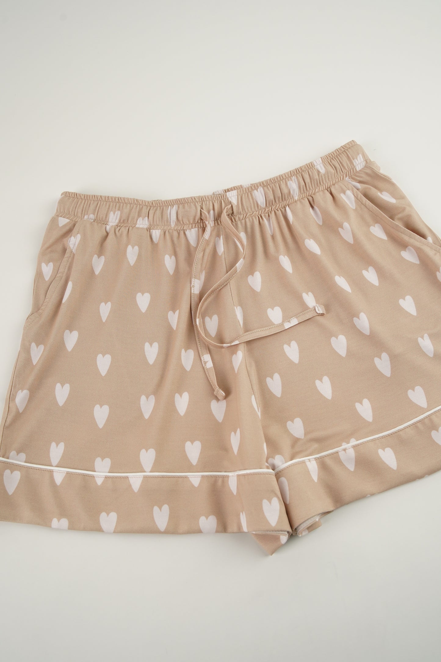 Simply Hearts Women's Set